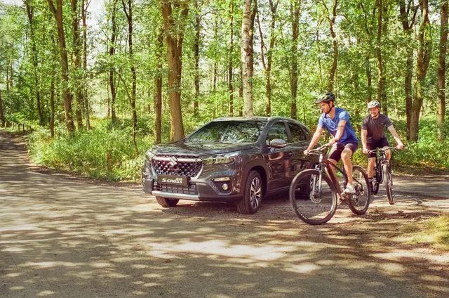 Suzuki_S-Cross_SAF_mountainbikers_6