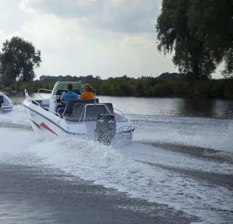 Service: *Garantie & Onderhoud*