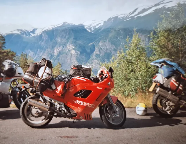 Suzuki_Stories_Petra_Peperkamp