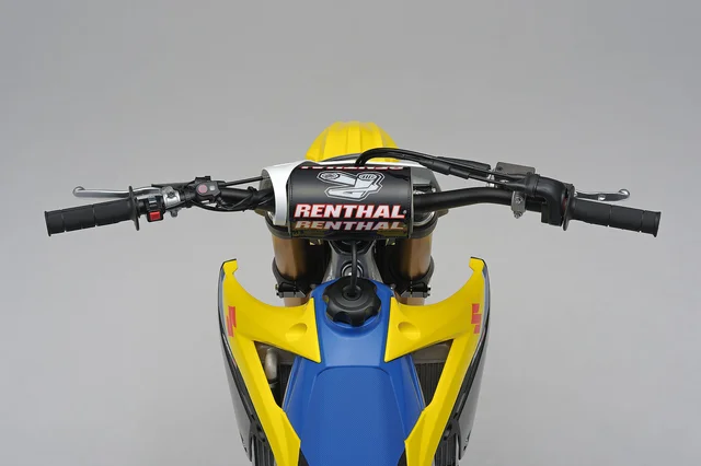 RM-Z450L8_handle_bar.jpg