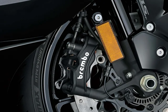 GSX1300RRQM2_caliper.jpg