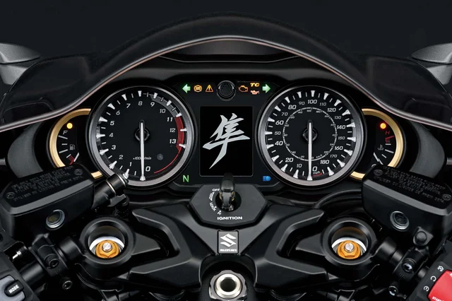 GSX1300RRQM2_instrument_cluster_1.jpg