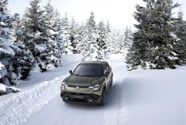 Suzuki_e_Vitara_03