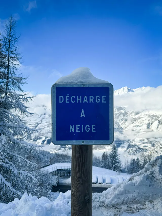 pexels-benprater-30062495