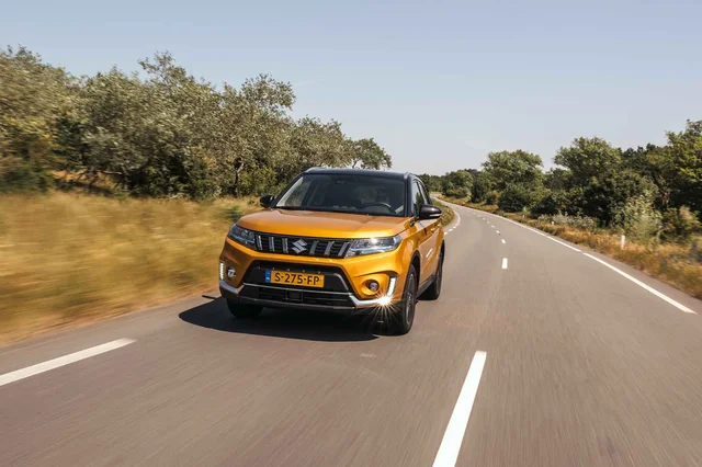 Suzuki_Vitara_2023_review_58