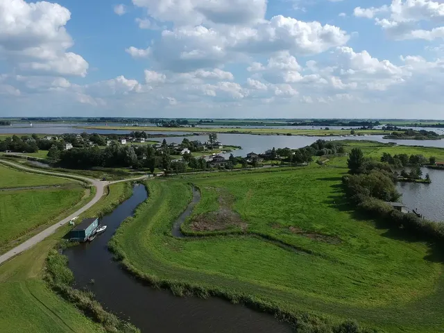 friesland-2693461_1280
