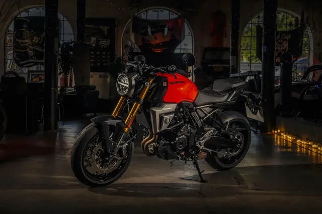 GSX-8T