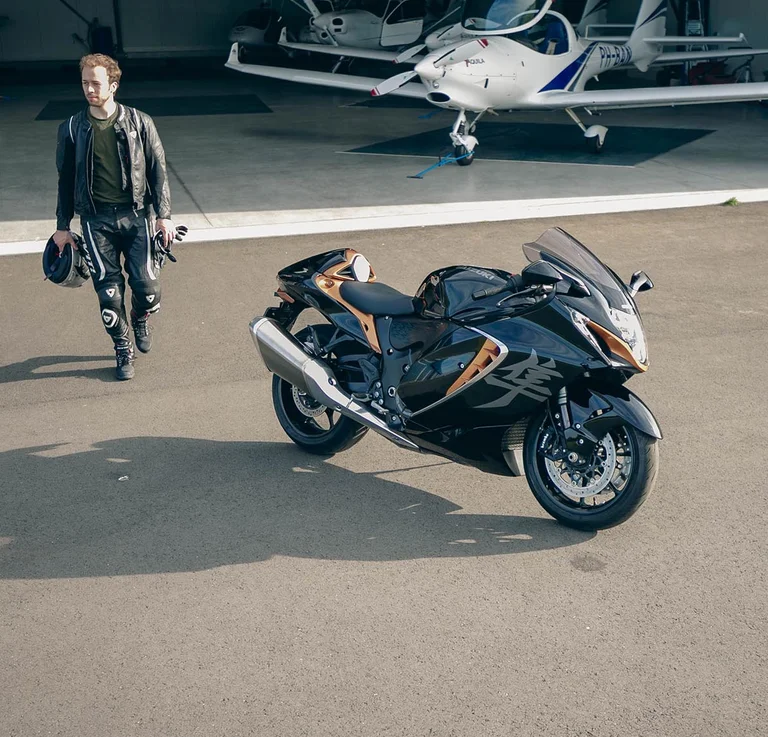 Suzuki #*Hayabusa video*#