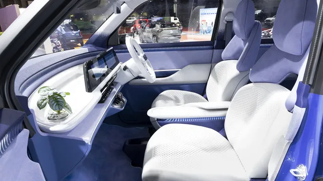 Suzuki Vision e-Sky concept