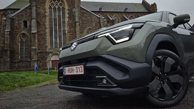 Suzuki-e-Vitara-voorfront