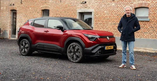 Rijtest Suzuki e VITARA door e-Drivers