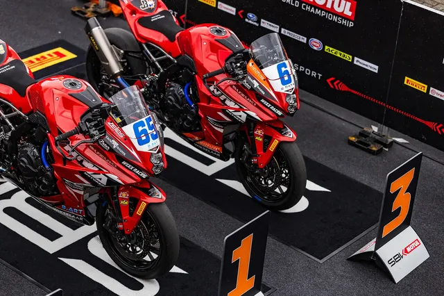 Suzuki Racing GSX-8R