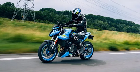 Sportieve stickersets voor Suzuki GSX-8S en GSX-8R