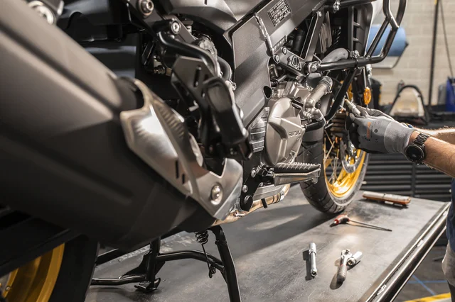 Suzuki_motoren_onderhoud_4