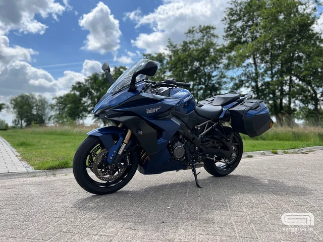 suzuki-gsx-s1000gt-rijtest-video-2022-foto14.jpg