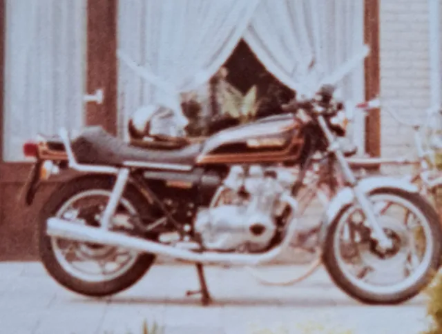 Suzuki Stories: Hans Foks