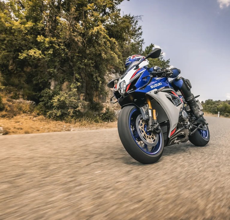 #*Suzuki Race Motoren*#